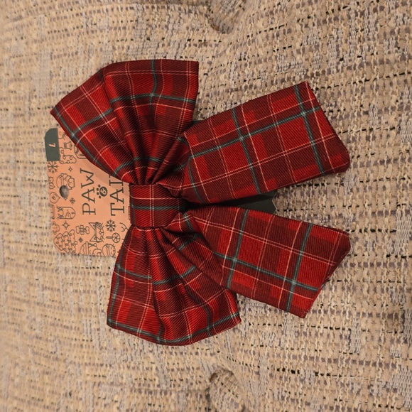 PAW & TAIL RED & BROWN GINGERBREAD MAN PET BANDANA, PLAID BOW TIE, BOW BUNDLE - Picture 4 of 14